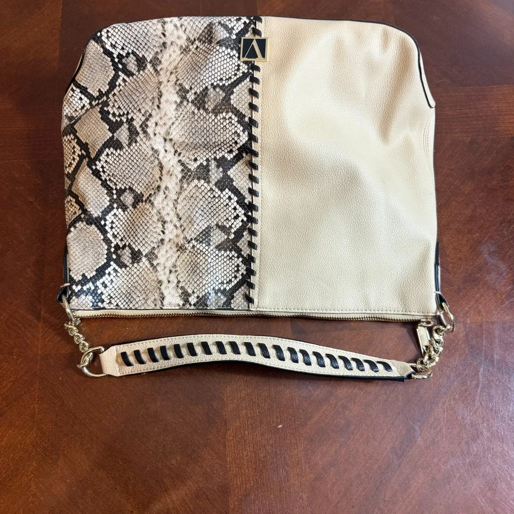 Victorias Secret stylish victoria